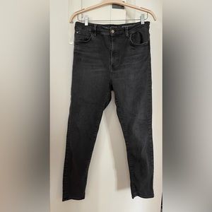 H&M True to You Black Skinny Jeans
